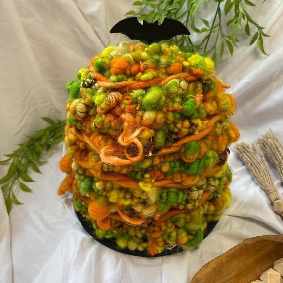 Handwoven Bat Cage Candle Display Decor - Picture 3 of 4